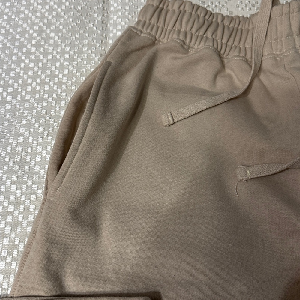 Hours Joggers - Picture 3 of 11